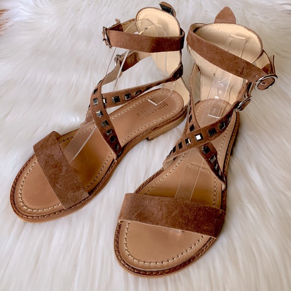 NWOT Piranha Italia Genuine Leather Studded Gladiator Flats - Picture 2 of 10